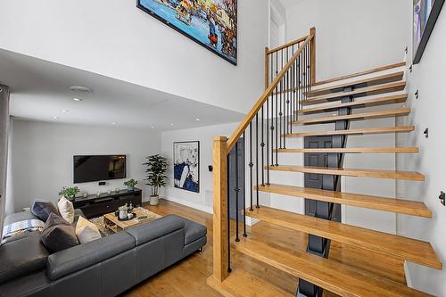 Living room - 1130 Rue Goyer, Saint-Bruno-De-Montarville, QC - Indoor