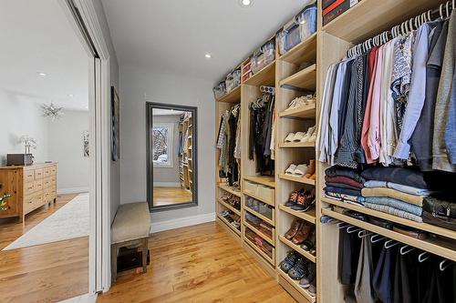 Walk-in closet - 1130 Rue Goyer, Saint-Bruno-De-Montarville, QC - Indoor With Storage