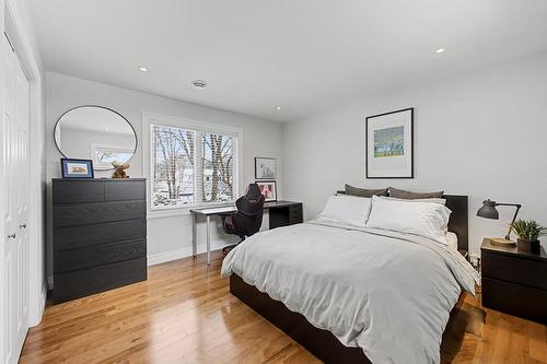 Bedroom - 1130 Rue Goyer, Saint-Bruno-De-Montarville, QC - Indoor Photo Showing Bedroom