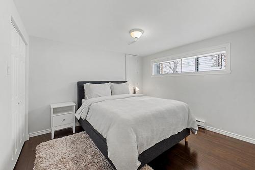Bedroom - 1130 Rue Goyer, Saint-Bruno-De-Montarville, QC - Indoor Photo Showing Bedroom