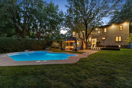 Pool - 1130 Rue Goyer, Saint-Bruno-De-Montarville, QC - Outdoor With In Ground Pool With Backyard