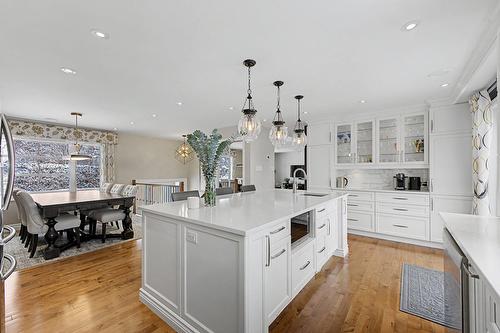 Kitchen - 1130 Rue Goyer, Saint-Bruno-De-Montarville, QC - Indoor Photo Showing Kitchen With Upgraded Kitchen