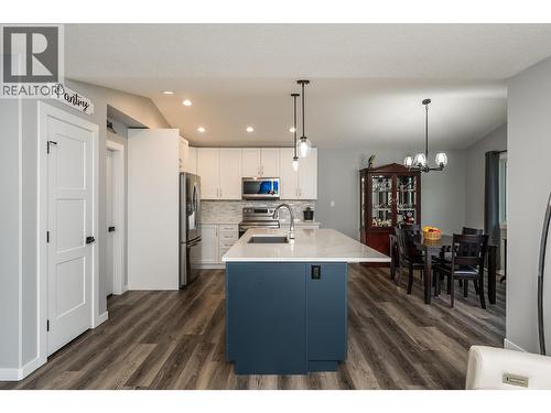 5488 Venta Drive, Prince George, BC - Indoor Photo Showing Kitchen