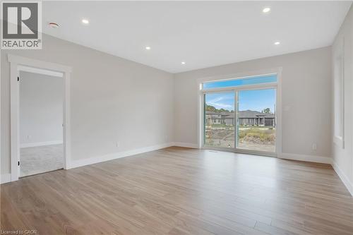 24 Moon Crescent, Cambridge, ON - Indoor Photo Showing Other Room