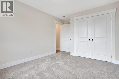 24 Moon Crescent, Cambridge, ON - Indoor Photo Showing Other Room