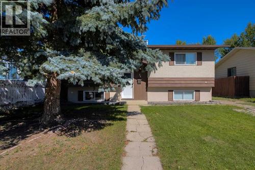 78 Purdue Court W  Lethbridge, AB T1K 4R8