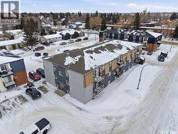 7 116 Acadia COURT  Saskatoon, SK S7H 4T7