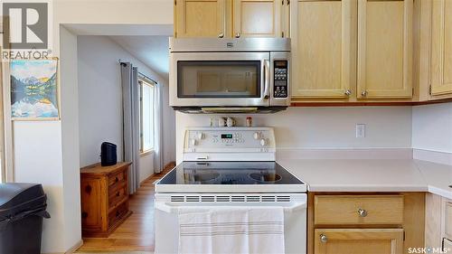 3876 7Th Avenue E, Regina, SK - Indoor Photo Showing Kitchen