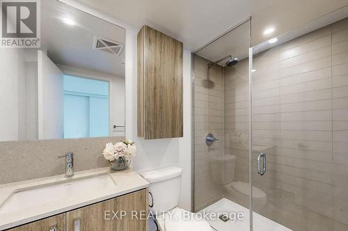 607 - 1787 St Clair Avenue W, Toronto, ON - Indoor Photo Showing Bathroom