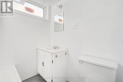 18 Virgil Road, Ottawa, ON - Indoor Photo Showing Other Room