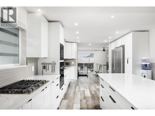 3775 Carrall Road, West Kelowna, BC - Indoor Photo Showing Kitchen With Upgraded Kitchen