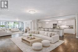 201 - 500 WELLINGTON STREET W  Toronto, ON M5V 1E3