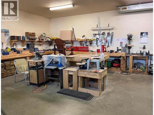Co-owners workshop - 8000 Highland Road Lot# 41, Vernon, BC 