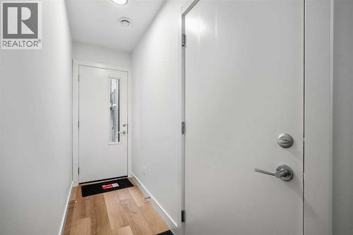 202, 550 Seton Circle Se, Calgary, AB - Indoor