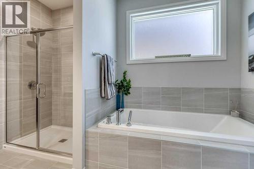 380 Rivercrest View, Cochrane, AB - Indoor Photo Showing Bathroom