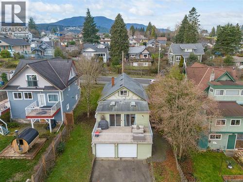 38 Machleary St  Nanaimo, BC V9R 2G4