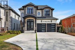 175 BURLOAK DRIVE W  Oakville, ON L6L 6E6