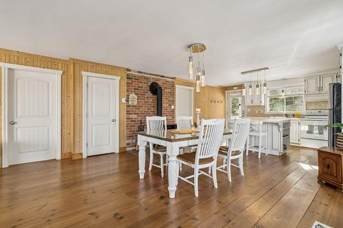 Salle à manger - 60 Ch. De La Côte-À-Menick, Mandeville, QC - Indoor Photo Showing Dining Room