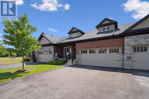113 Aberdeen Street, Centre Wellington (Fergus), ON - Outdoor With Facade