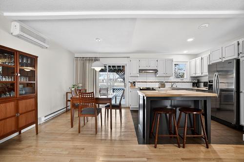 Salle à manger - 2625 Av. De La Volière, Laval (Sainte-Rose), QC - Indoor