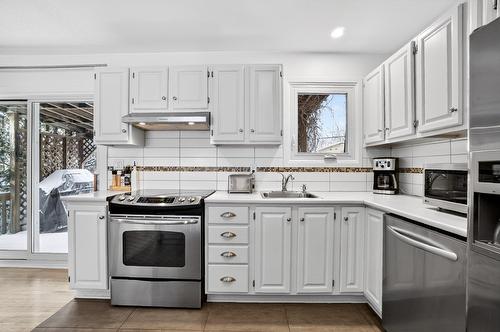 Cuisine - 2625 Av. De La Volière, Laval (Sainte-Rose), QC - Indoor Photo Showing Kitchen