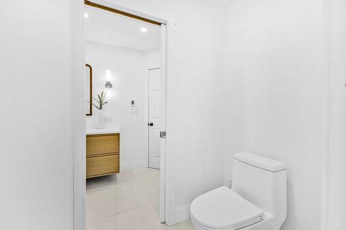 Salle de bains attenante à la CCP - 21 154E Avenue, Saint-Hippolyte, QC - Indoor Photo Showing Bathroom