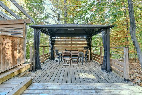 Cour - 21 154E Avenue, Saint-Hippolyte, QC - Outdoor With Deck Patio Veranda With Exterior