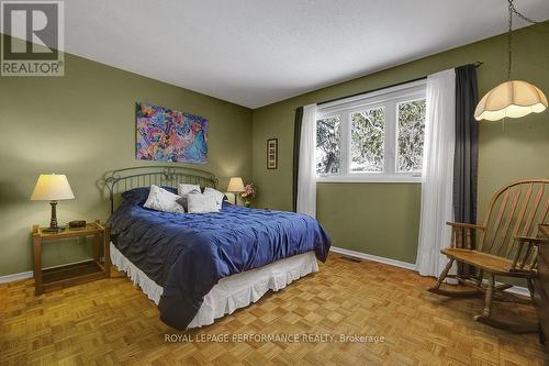 13 Mcmurdo Court, Ottawa, ON - Indoor Photo Showing Bedroom