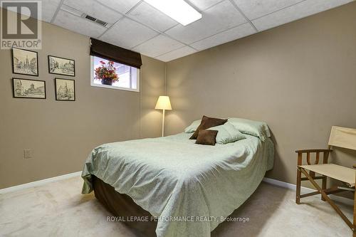 13 Mcmurdo Court, Ottawa, ON - Indoor Photo Showing Bedroom