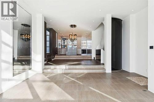 OPEN PLAN - 530 Crescent Road Nw, Calgary, AB - Indoor Photo Showing Other Room