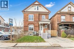 15 ARTHUR Street N  Hamilton, ON L8L 6C6