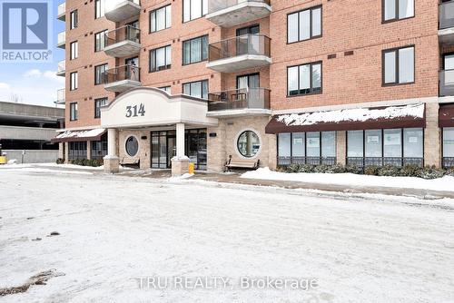 104 - 314 CENTRAL PARK DRIVE  Ottawa, ON K2C 0R2