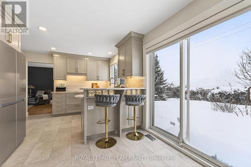 2690 Hickson Crescent, Ottawa, ON - Indoor Photo Showing Kitchen With Upgraded Kitchen