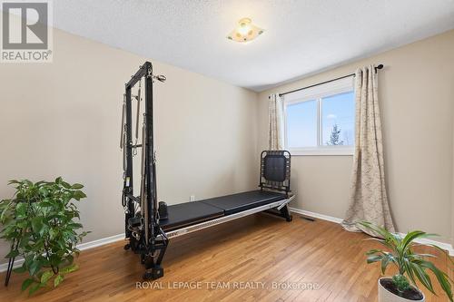 2690 Hickson Crescent, Ottawa, ON - Indoor