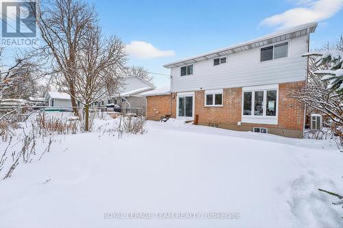2690 Hickson Crescent, Ottawa, ON - Outdoor