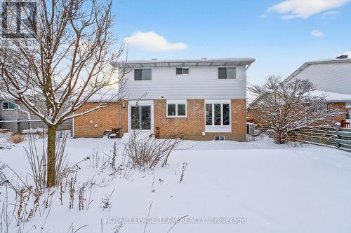 2690 Hickson Crescent, Ottawa, ON - Outdoor