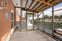 Access to Kitchen and backyard - 