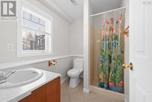 617 Highway 277, Dutch Settlement, NS - Indoor Photo Showing Bathroom