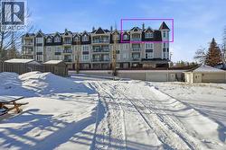 410, 4707 50 Street  Sylvan Lake, AB T4S 0G7