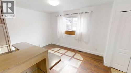 1505 8 Avenue S, Lethbridge, AB - Indoor Photo Showing Other Room