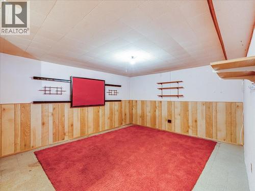 3201 Highway Drive, Trail, BC - Indoor Photo Showing Other Room