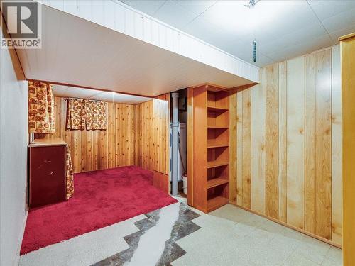 3201 Highway Drive, Trail, BC - Indoor