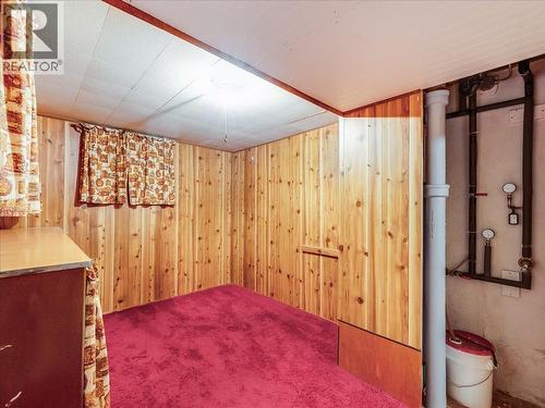 3201 Highway Drive, Trail, BC - Indoor