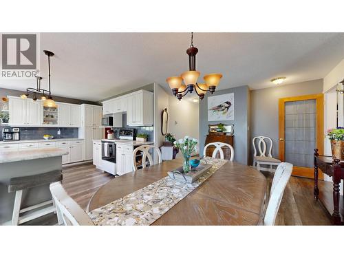 5151 Watson Lake Road, 100 Mile House, BC - Indoor