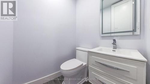 1029 Lorne Park Road, Mississauga, ON - Indoor Photo Showing Bathroom