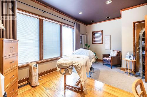 231 King Street E, Oshawa (Central), ON 