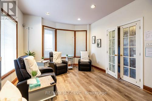 231 King Street E, Oshawa (Central), ON 