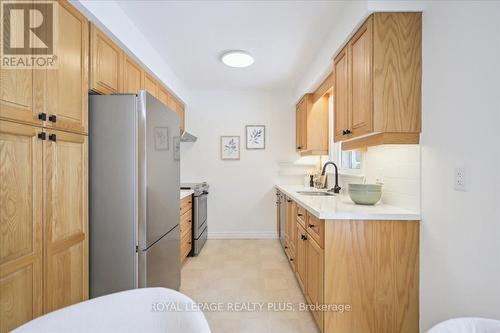 3655 Burnbrae Drive, Mississauga, ON - Indoor