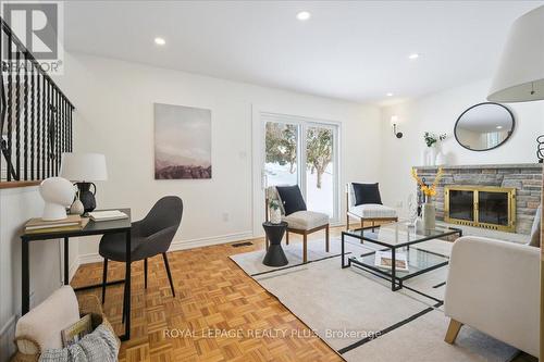 3655 Burnbrae Drive, Mississauga, ON - Indoor Photo Showing Living Room With Fireplace