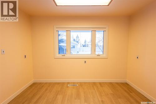 510 Bate Crescent, Saskatoon, SK - Indoor Photo Showing Other Room